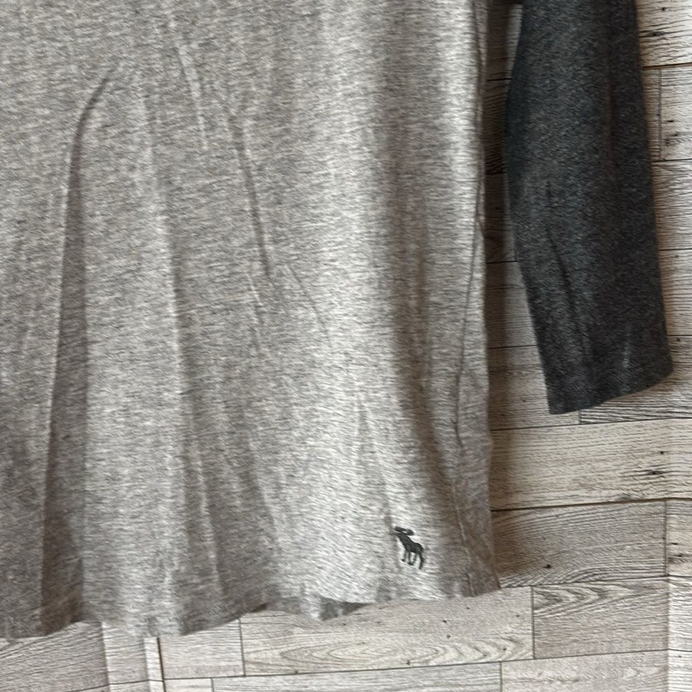 Abercrombie & Fitch vintage gray Baseball jersey shirt A&F‎ women’s size medium - Picture 2 of 6